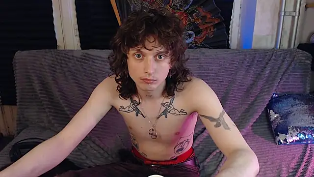 axxxturel online show from June 8, 2026, 1:28 am