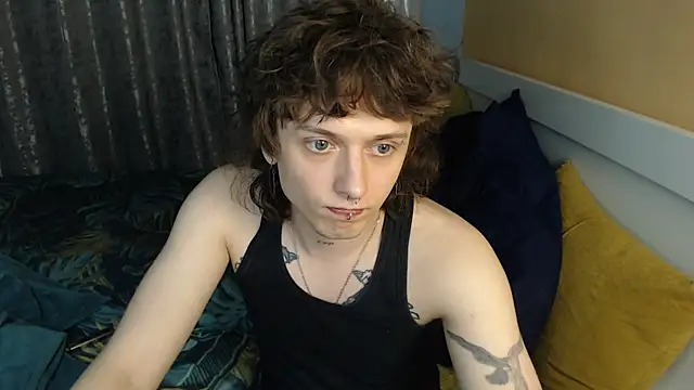 Snapshot of axxxturel chatting on November 17, 2025, 12:25 am axxxturel online show from November 17, 2025, 12:25 am