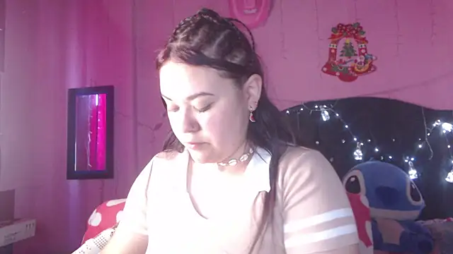 Snapshot of NikkiRous_ chatting on November 12, 2025, 12:53 pm NikkiRous online show from November 12, 2025, 12:53 pm