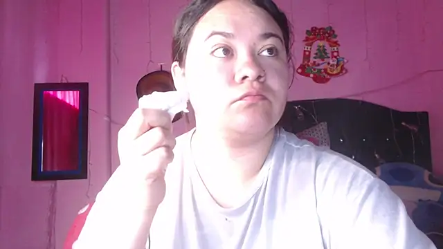 Snapshot of NikkiRous_ chatting on October 18, 2025, 12:40 pm NikkiRous online show from October 18, 2025, 12:40 pm