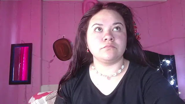 Snapshot of NikkiRous_ chatting on November 10, 2025, 1:16 pm NikkiRous online show from November 10, 2025, 1:16 pm