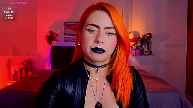 Dulce charlottee online show from October 25, 2025, 7:47 pm