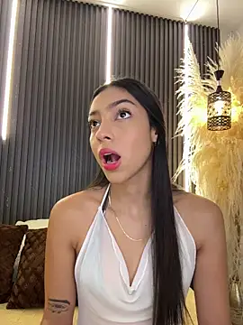 Ema azel online show from December 17, 2025, 1:27 pm