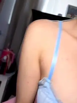 BrattyBae xo online show from June 28, 2026, 5:41 pm