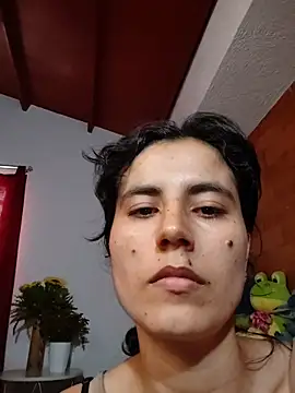 kanela3434 online show from October 26, 2025, 10:10 pm