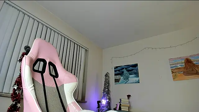 AudreyMadisonX online show from December 30, 2024, 4:31 am