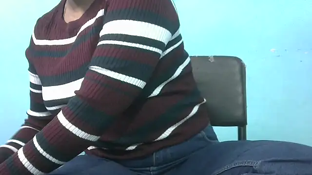 Snapshot of Im_Cute chatting on December 15, 2025, 6:08 am Im Cute online show from December 15, 2025, 6:08 am