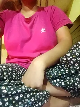 Im Cute online show from January 6, 2025, 8:07 pm