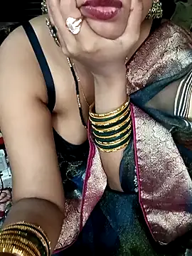 Snapshot of Im_Cute chatting on October 10, 2025, 9:04 pm Im Cute online show from October 10, 2025, 9:04 pm