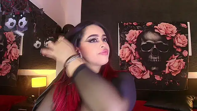 Snapshot of EvaaFoxxy1 chatting on June 27, 2026, 11:49 am EvaaFoxxy1 online show from June 27, 2026, 11:49 am