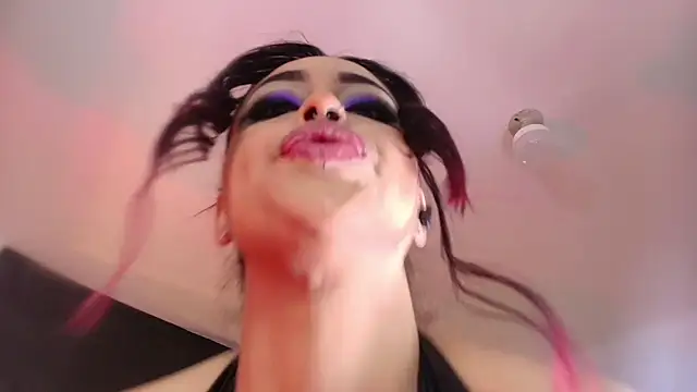 Snapshot of EvaaFoxxy1 chatting on June 16, 2026, 11:54 am EvaaFoxxy1 online show from June 16, 2026, 11:54 am