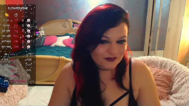 Snapshot of Ariellefoxy chatting on February 10, 2025, 9:25 pm Ariellefoxy online show from February 10, 2025, 9:25 pm