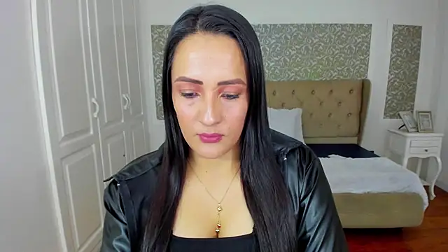Snapshot of KimWessel_ chatting on June 24, 2026, 4:27 pm KimWessel online show from June 24, 2026, 4:27 pm