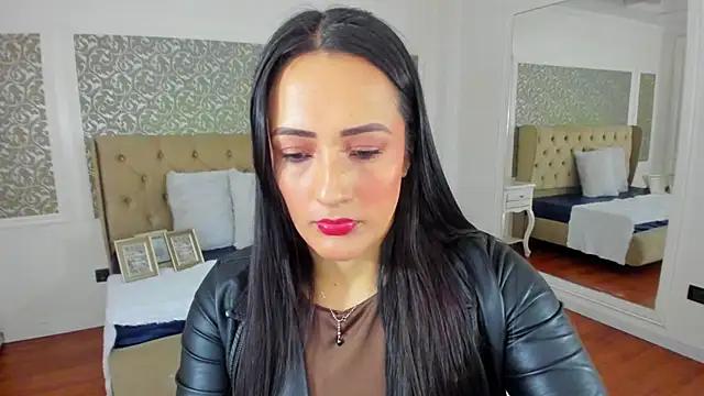 Snapshot of KimWessel_ chatting on July 24, 2026, 7:21 pm KimWessel online show from July 24, 2026, 7:21 pm