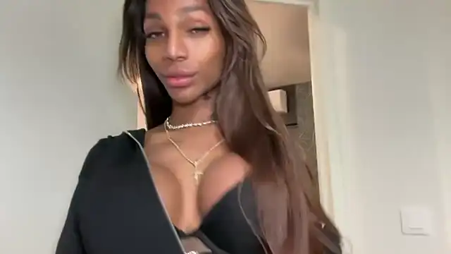  lizsamantha online show from March 31, 2026, 7:05 pm