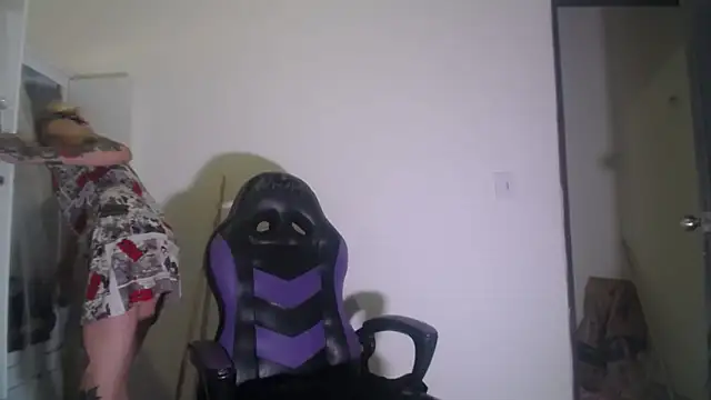 Snapshot of barbara_anal_squirt_ chatting on October 14, 2025, 8:20 pm barbara anal squirt online show from October 14, 2025, 8:20 pm