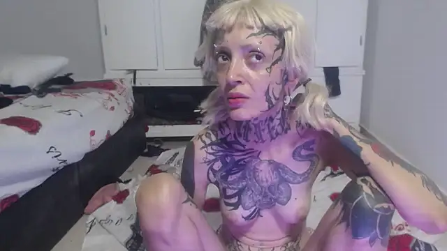 Snapshot of barbara_anal_squirt_ chatting on October 28, 2025, 9:30 am barbara anal squirt online show from October 28, 2025, 9:30 am