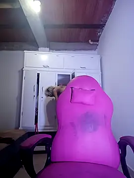 Snapshot of barbara_anal_squirt_ chatting on November 2, 2025, 5:23 am barbara anal squirt online show from November 2, 2025, 5:23 am