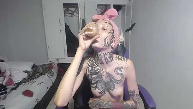 Snapshot of barbara_anal_squirt_ chatting on October 26, 2025, 3:29 am barbara anal squirt online show from October 26, 2025, 3:29 am