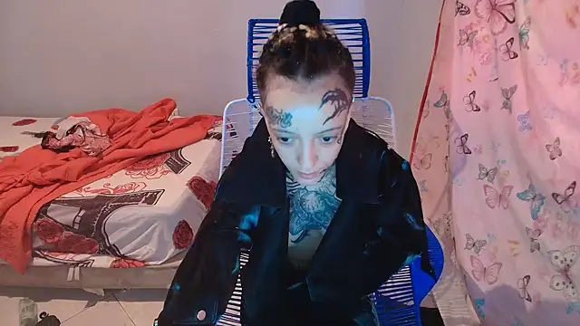 Snapshot of barbara_anal_squirt_ chatting on July 18, 2026, 11:52 am barbara anal squirt online show from July 18, 2026, 11:52 am