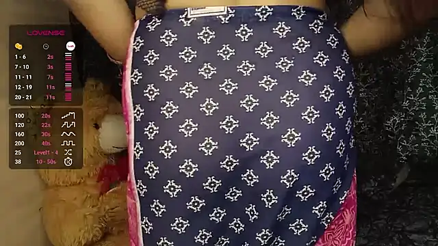 shuhana  online show from January 11, 2025, 4:06 am