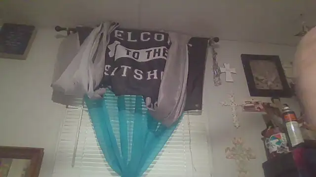 Snapshot of MagicAdmiralty5 chatting on June 24, 2026, 11:13 pm MagicAdmiralty5 online show from June 24, 2026, 11:13 pm