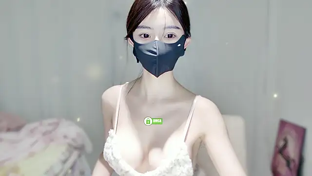 Snapshot of Duduludululu chatting on November 10, 2025, 6:40 am Duduludululu online show from November 10, 2025, 6:40 am