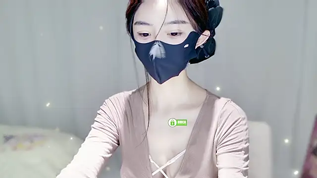 Snapshot of Duduludululu chatting on November 14, 2025, 7:45 am Duduludululu online show from November 14, 2025, 7:45 am