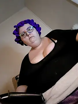 lady1652 online show from October 6, 2025, 1:40 am