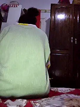 Snapshot of altinya chatting on February 12, 2026, 9:14 pm altinya online show from February 12, 2026, 9:14 pm