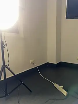 Snapshot of milaivanova chatting on October 8, 2025, 1:40 am milaivanova online show from October 8, 2025, 1:40 am