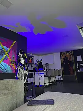 Snapshot of milaivanova chatting on October 21, 2025, 11:42 am milaivanova online show from October 21, 2025, 11:42 am