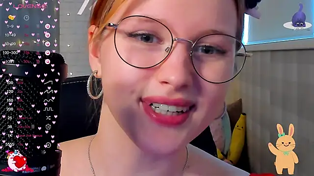 Snapshot of lauritta_shy chatting on December 14, 2024, 6:13 am lauritta shy online show from December 14, 2024, 6:13 am