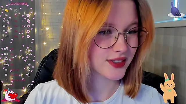 Snapshot of lauritta_shy chatting on December 8, 2024, 5:28 am lauritta shy online show from December 8, 2024, 5:28 am