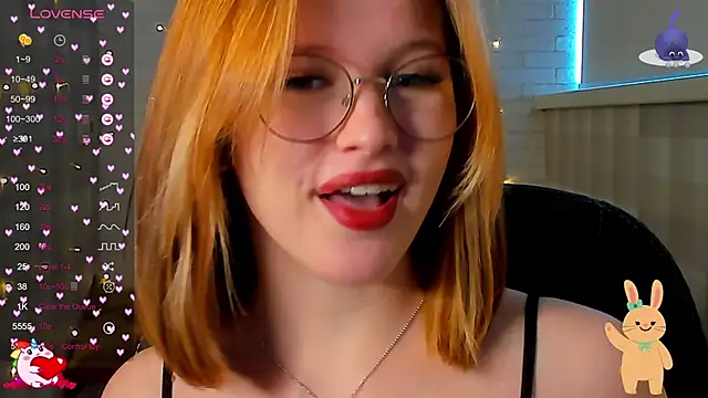 Snapshot of lauritta_shy chatting on December 15, 2024, 5:56 am lauritta shy online show from December 15, 2024, 5:56 am