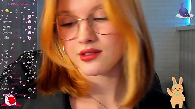 Snapshot of lauritta_shy chatting on January 15, 2025, 5:08 am lauritta shy online show from January 15, 2025, 5:08 am