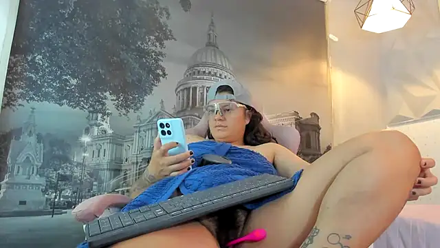 Snapshot of snowflake_xxx chatting on October 8, 2025, 2:29 pm snowflake xxx online show from October 8, 2025, 2:29 pm