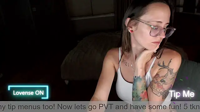 Plantbabeee online show from June 5, 2026, 4:06 am