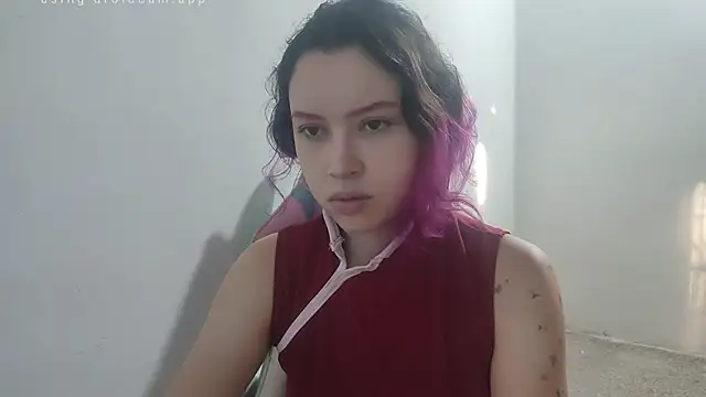 Snapshot of WandaDoll chatting on November 23, 2025, 12:04 pm WandaDoll online show from November 23, 2025, 12:04 pm