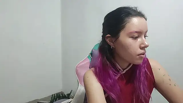 WandaDoll online show from January 7, 2026, 12:10 pm