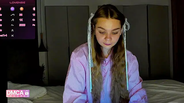 Molly sweetie online show from January 17, 2026, 7:34 am