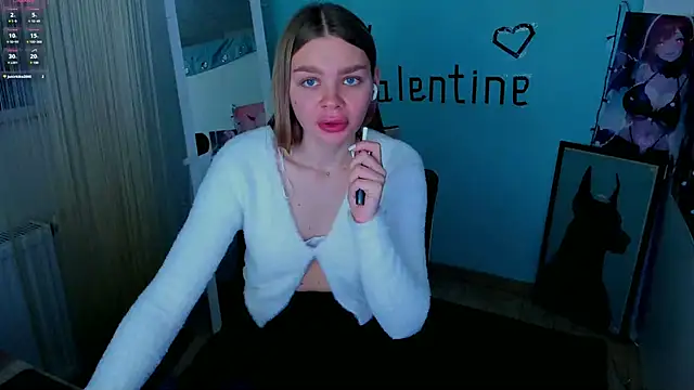 Molly sweetie online show from February 11, 2025, 10:36 am
