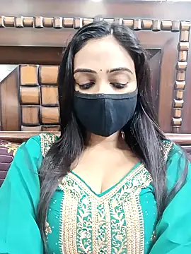 Snapshot of Yours-Bebo chatting on October 27, 2025, 11:16 pm Yours-Bebo online show from October 27, 2025, 11:16 pm