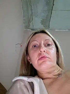 Snapshot of Miss____Mia_ chatting on October 19, 2025, 9:12 am Miss Mia online show from October 19, 2025, 9:12 am