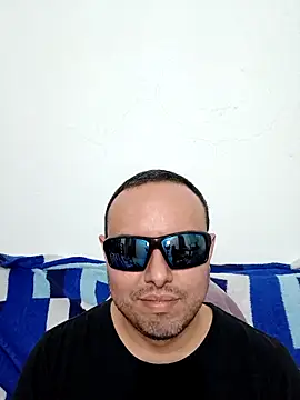 ElSunEagle online show from March 14, 2026, 2:06 am