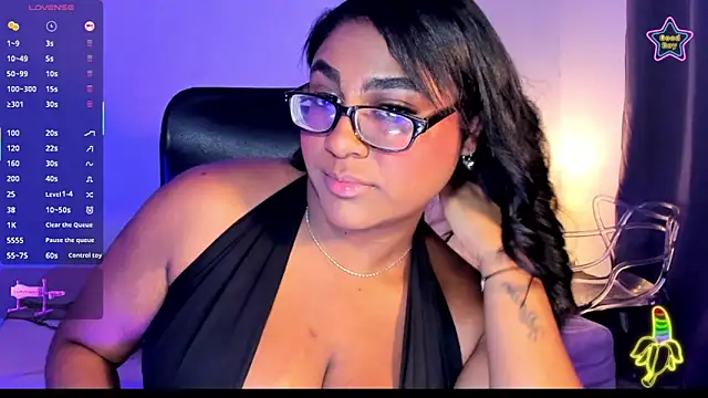 BlakmillerrGilson online show from June 14, 2026, 2:24 am