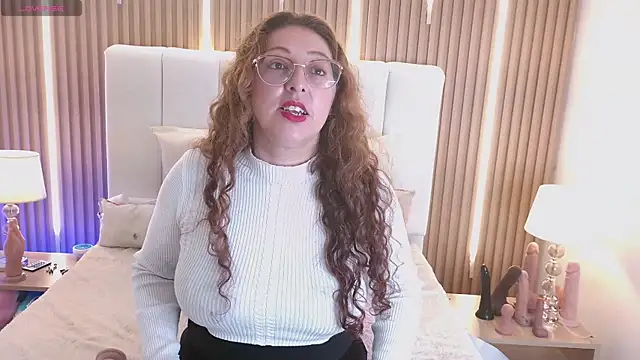 AnnadirtyXo online show from April 23, 2026, 5:03 am