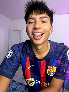 Leonarrrd 01 online show from October 9, 2025, 12:55 am