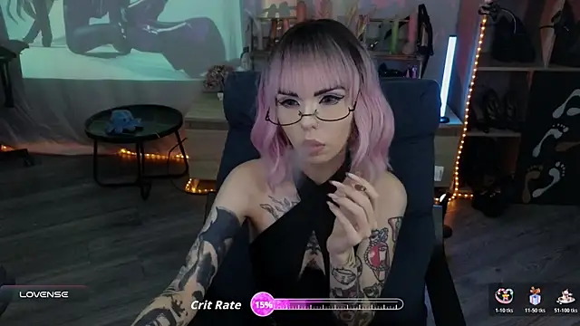 Snapshot of Kerry_Kirk chatting on November 6, 2025, 6:23 pm Kerry Kirk online show from November 6, 2025, 6:23 pm