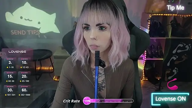 Snapshot of Kerry_Kirk chatting on November 23, 2025, 8:52 pm Kerry Kirk online show from November 23, 2025, 8:52 pm